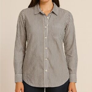 Old Navy Women’s Black and White Striped Button Down Shirt